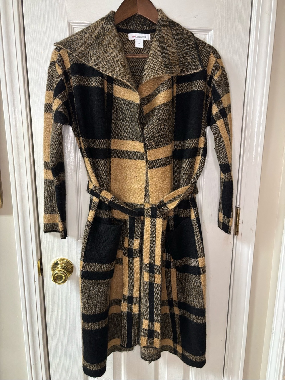 Liz Claiborne Black and Tan Plaid Trench Coat Sweater.